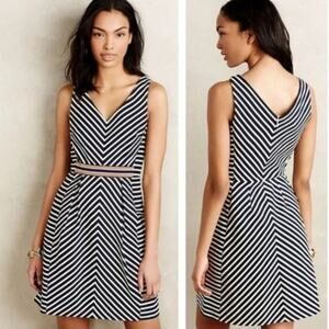 Maeve Anthropologie Chevron Mitered Stripe Knee Length Dress Size 10
